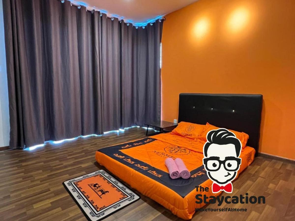 Staycation Homestay 1 Kota Samarahan Bg House מראה חיצוני תמונה